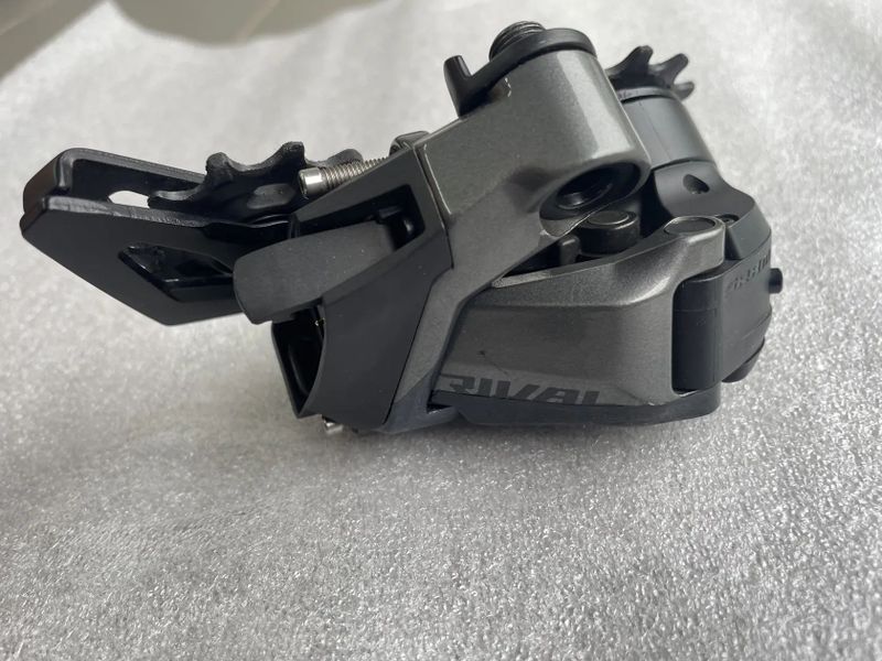 Sram Rival eTap AXS D1 přehazovačka Max 36T
