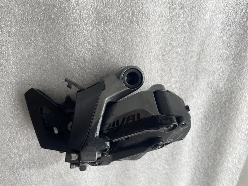Sram Rival eTap AXS D1 přehazovačka Max 36T