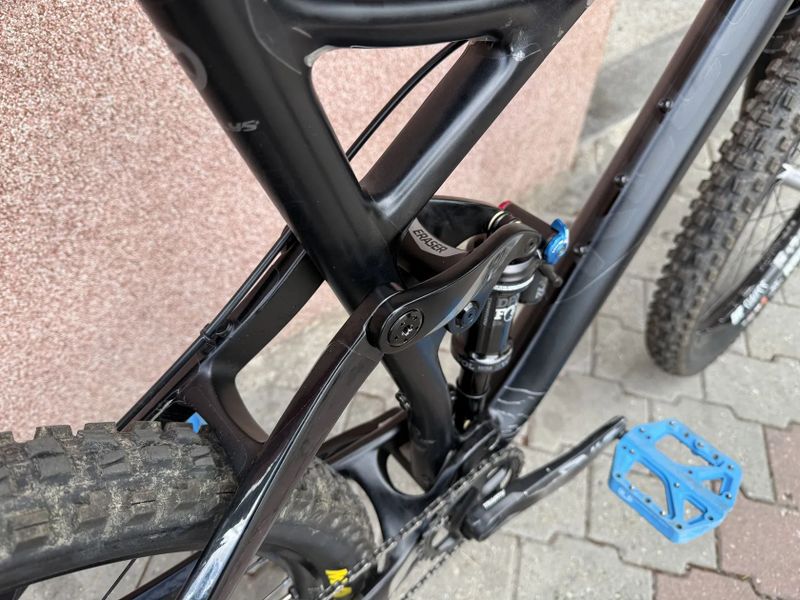 Kellys eraser 90 FOX, Sram, Carbon