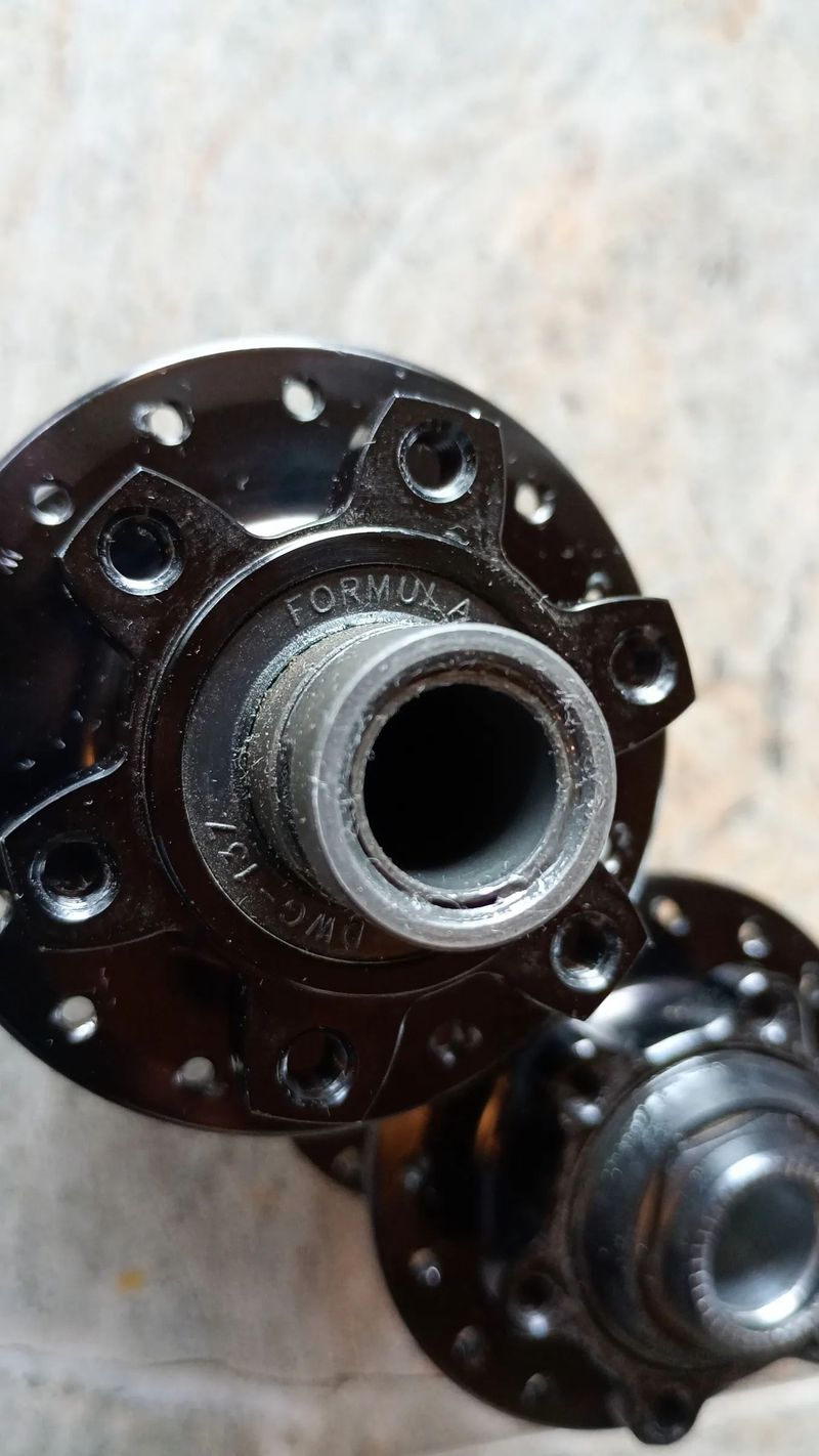 Boost náboje Formula