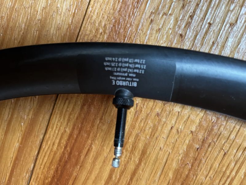 prodám Bike Ahead Composites BiTurbo E 29er