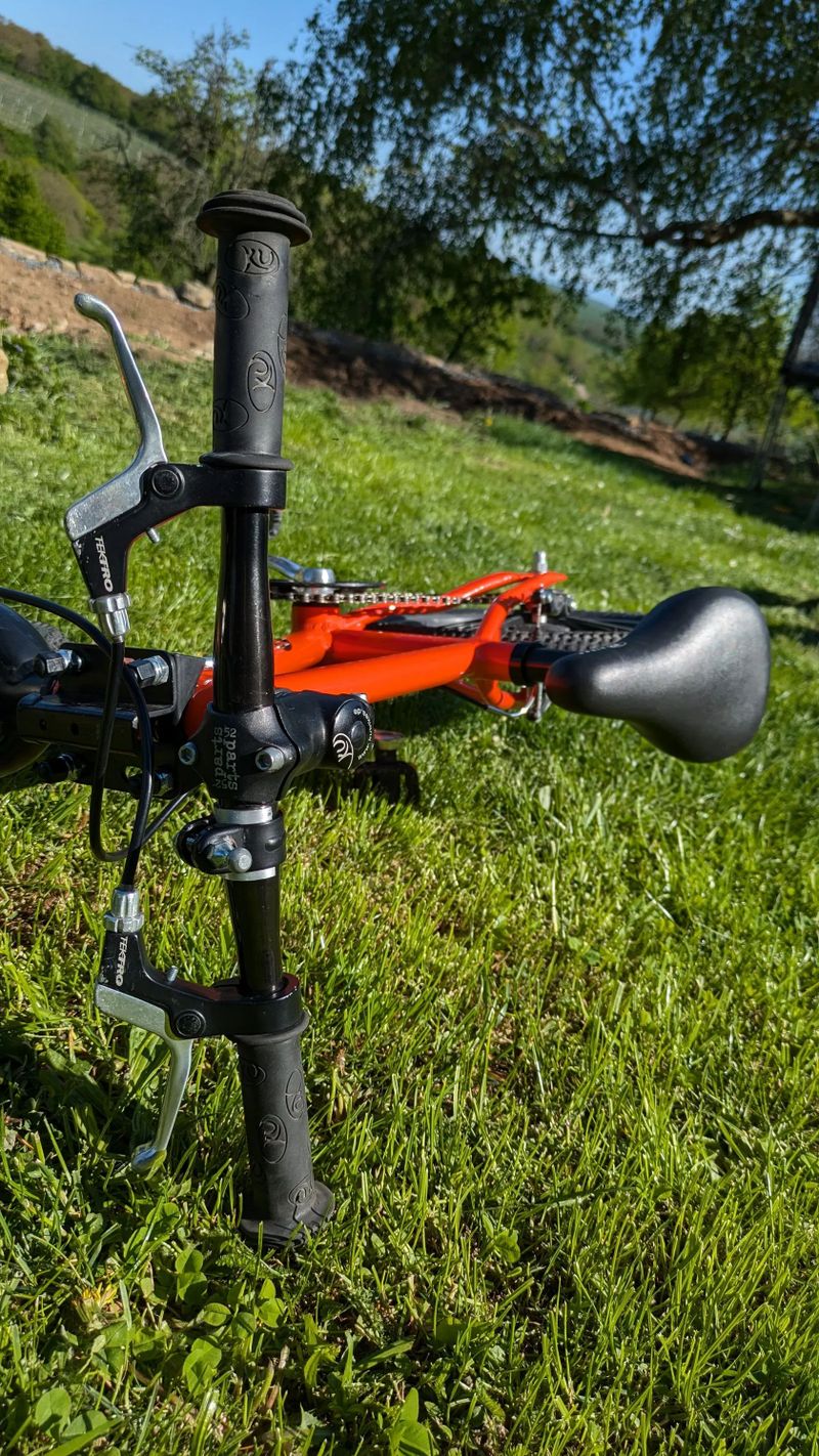 Dětské kolo KUbikes 16