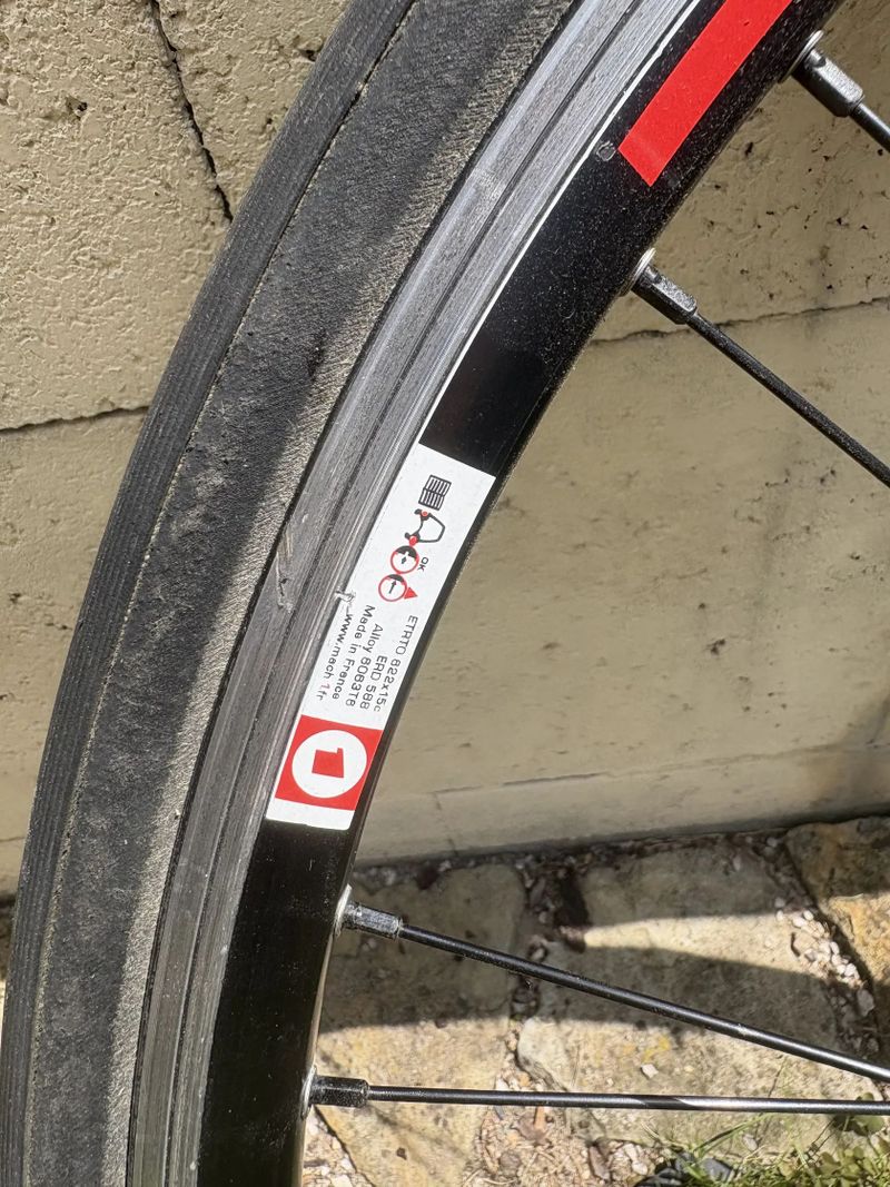 Prodám pár kol Bianchi 