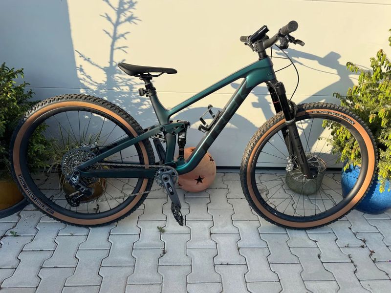 Trek Top Fuel 9.8 GX AXS