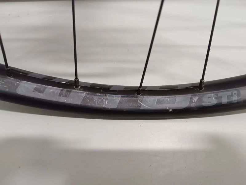 Přední kolo 29 WTB/Shimano