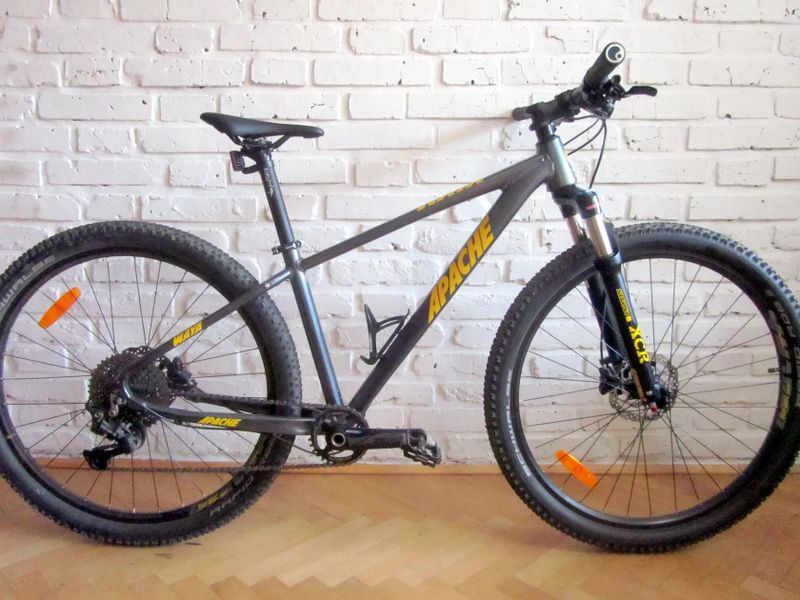 27,5" MTB APACHE WAYA na Shimano DEORE 1x10. Stav nového kola.