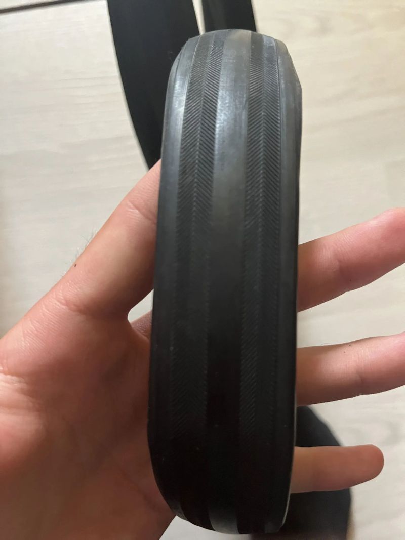 Prodám galusky Tufo hi composite a elite ride 