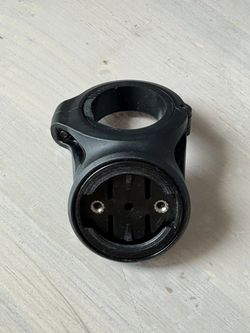 Držák na sedlovku Garmin Varia Round Seat Post Mount