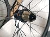 karbonové diskové výplety s Novatek náboji, Shimano ořech