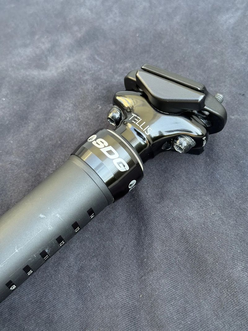 Teleskopická sedlovka OneUp Tellis V2, průměr 31,6 mm, zdvih 150 mm