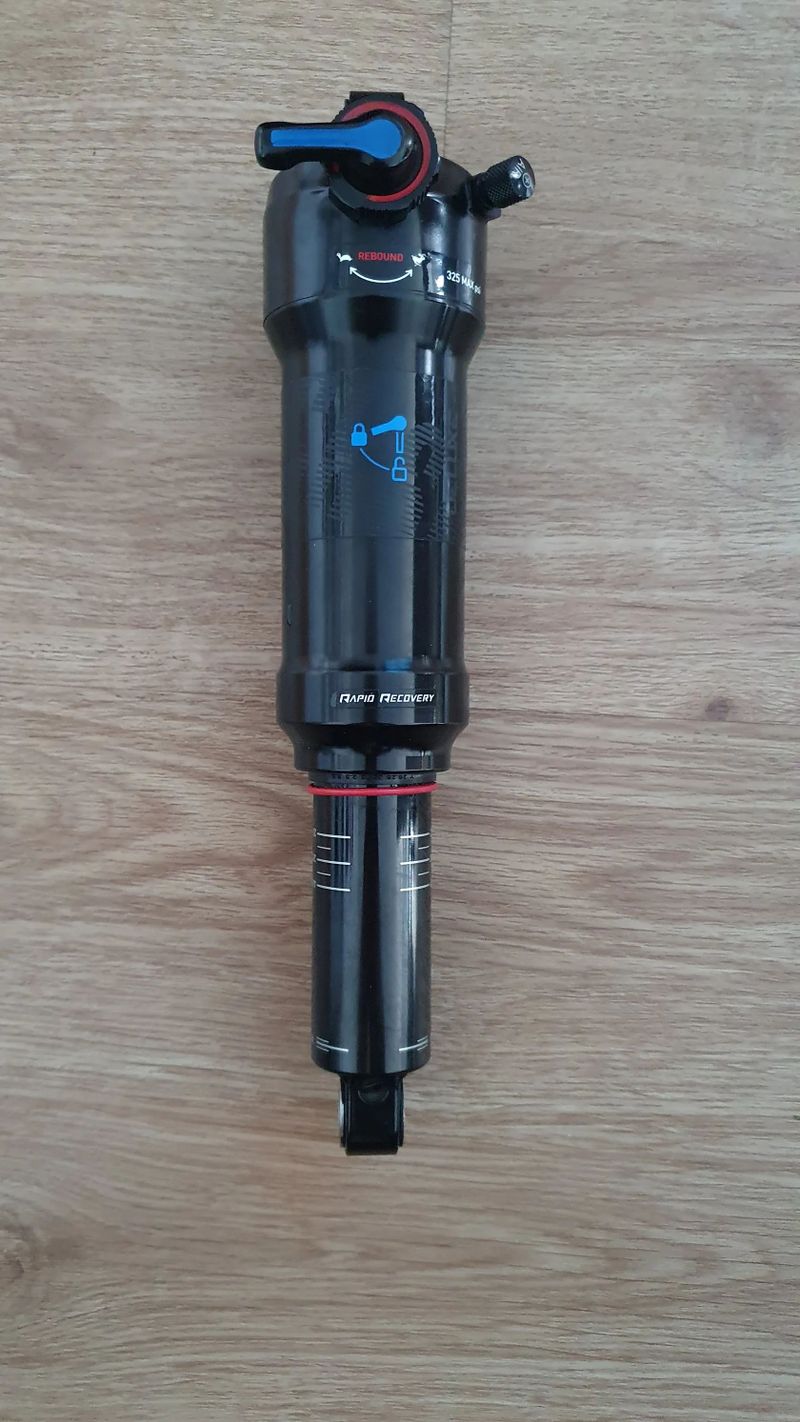 Rock Shox Deluxe RT 230x60