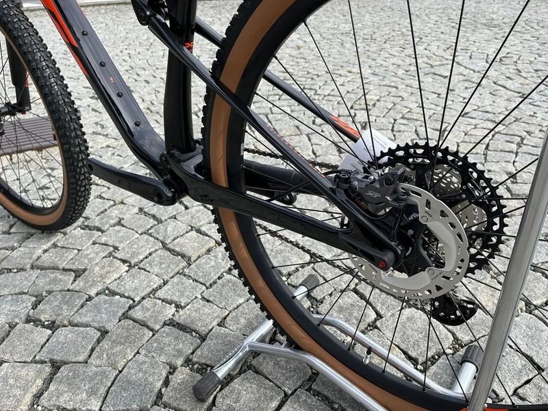 KTM Scarp MT Master 23/24 - NOVÉ - pouze vel. S