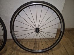 bontrager TLR s plasten sundane z noveho kola, cena za oba