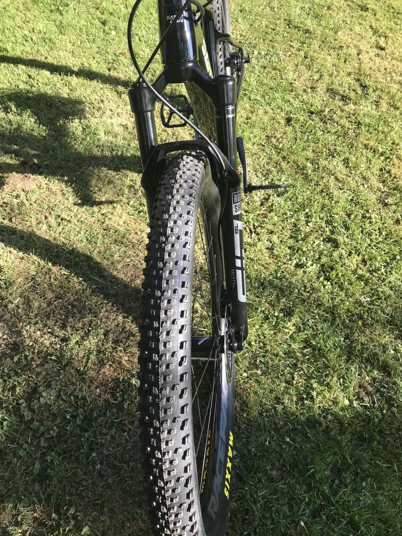 Prodám nový Santa Cruz Highball R 