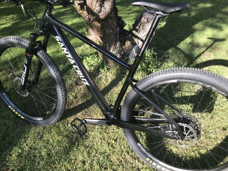 Prodám nový Santa Cruz Highball R 