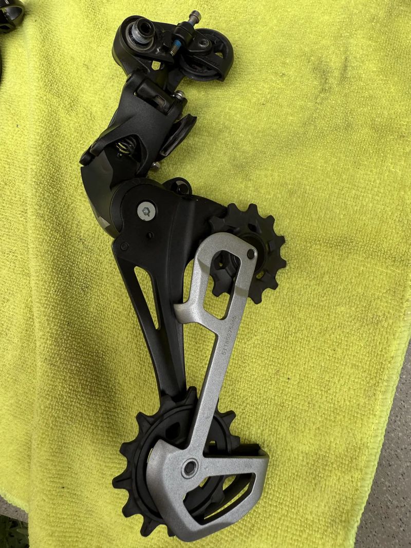 Přehazovačka a řazení Sram GX Eagle 12 rychlostí