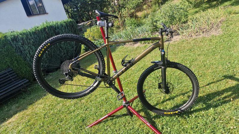 Cube Acid 2024 s Fox 34 RYTHM