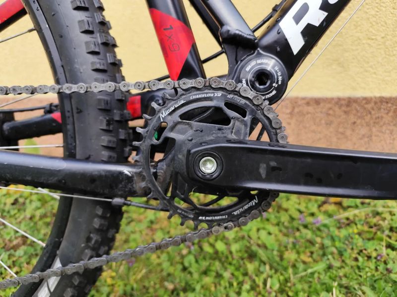 Prodám své celoodpružené horské kolo Rockrider ST 530 S