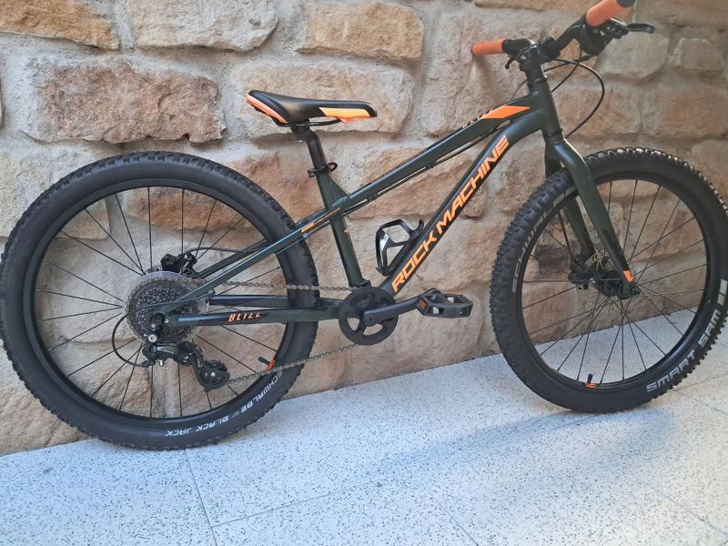 Rock Machine Blizz 24 HD, lehoučké, hydraulické kotoučové brzdy! 