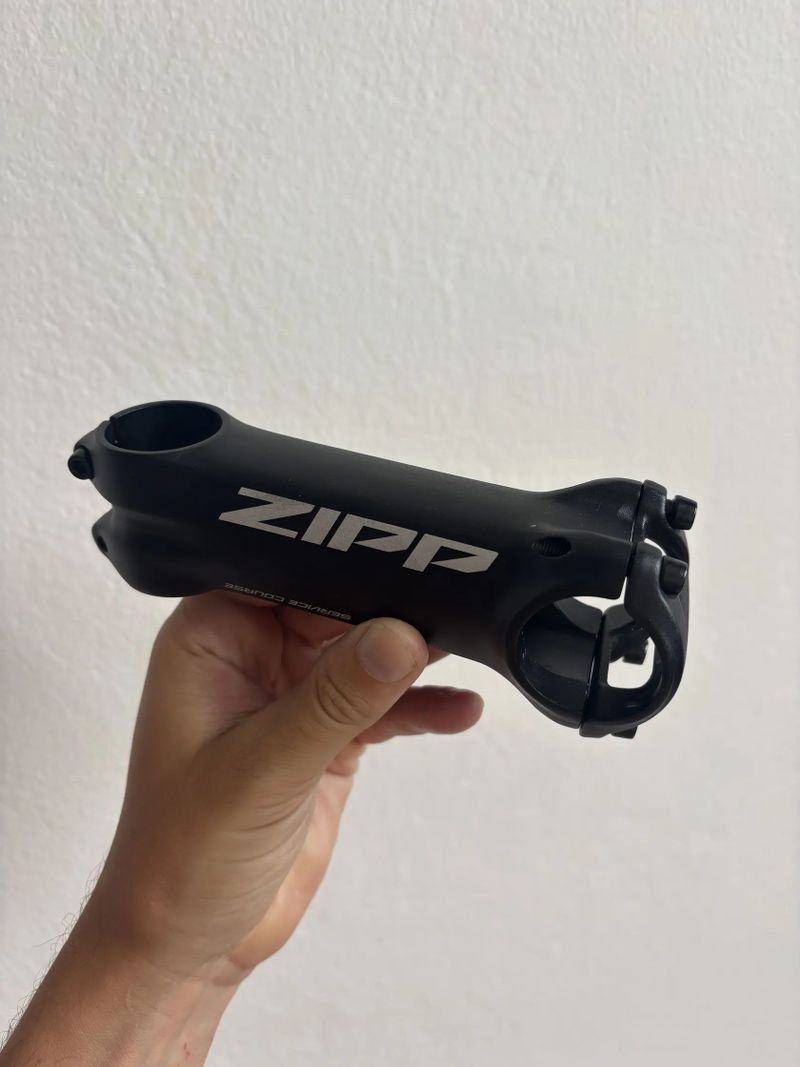 Představec ZIPP 110mm Service Course SL Stem 31.8mm, 6° degree, matt black