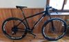 Lefty, vcelku nula najeto, full carbon