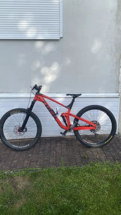 Trek slash 7 gen 5 (enduro kolo)