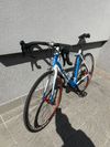 Trek Madone 4.5 silniční karbonové kolo bílomodrá perleť
