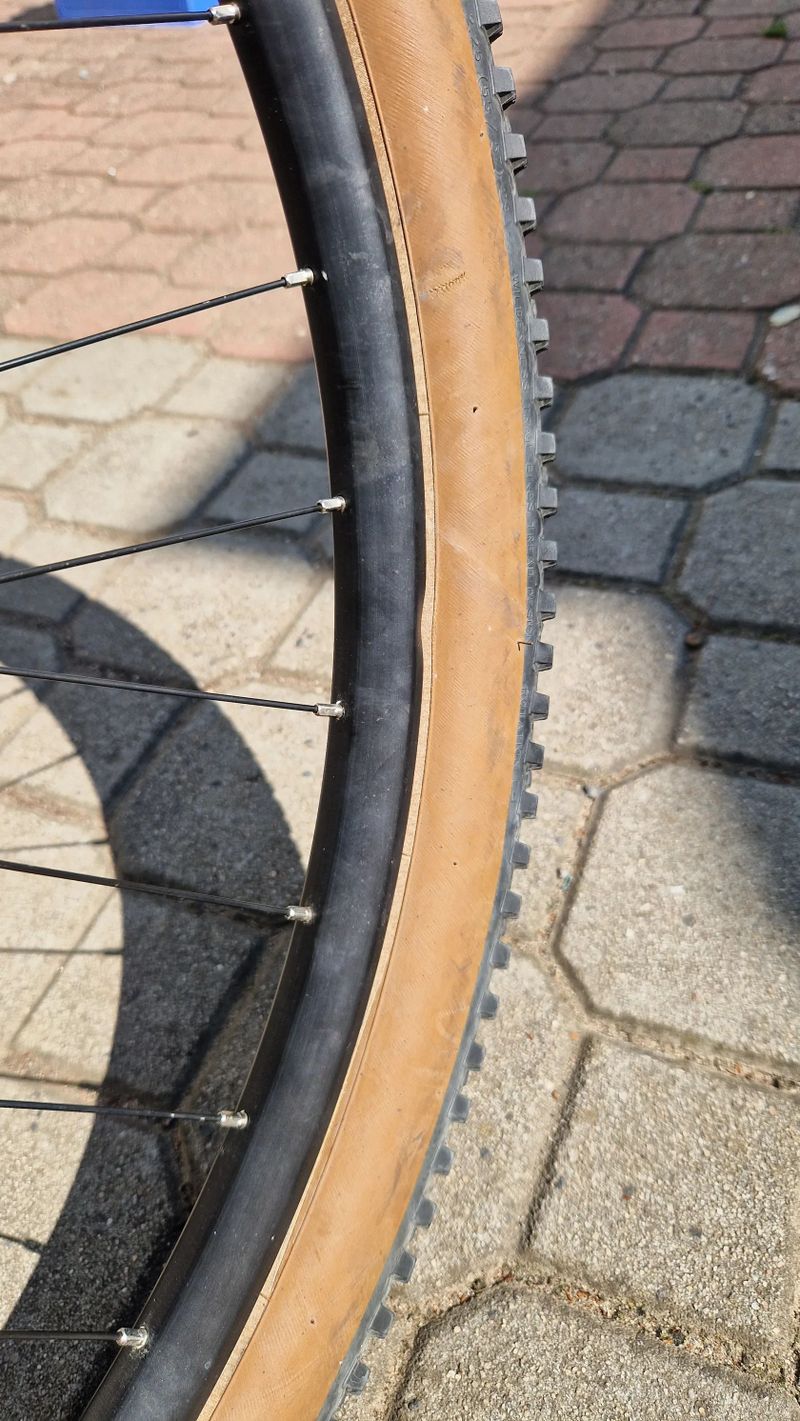 Zapletená kola Syncros X25