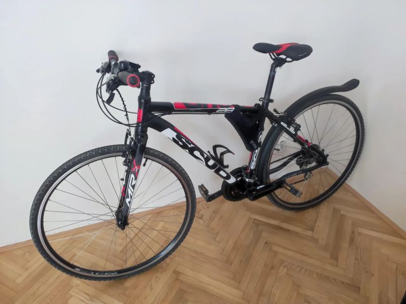 Krosové kolo Scud, 28"