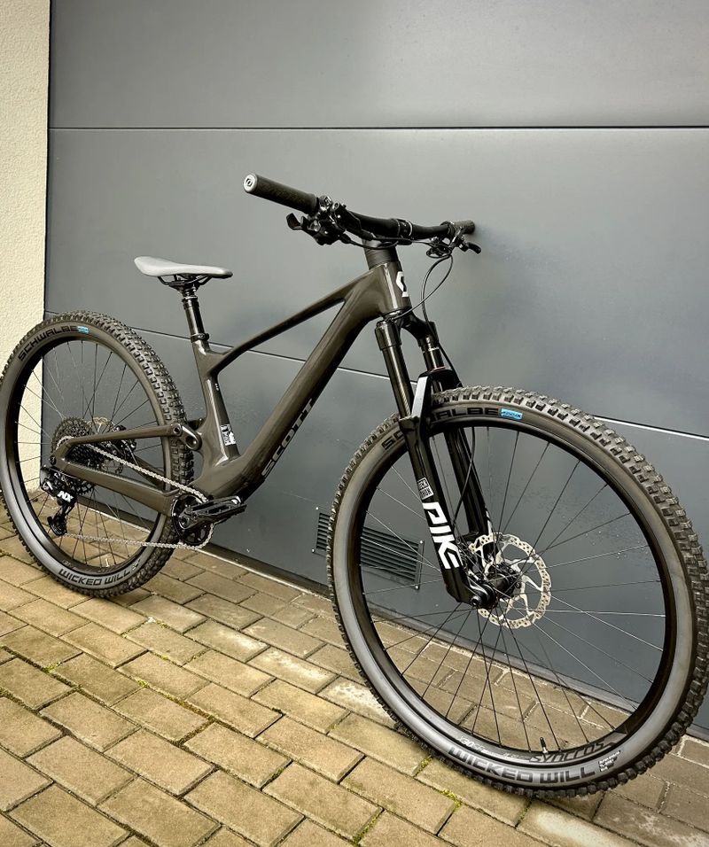 SCOTT Spark 940, karbon, 2022, vel. S, nové