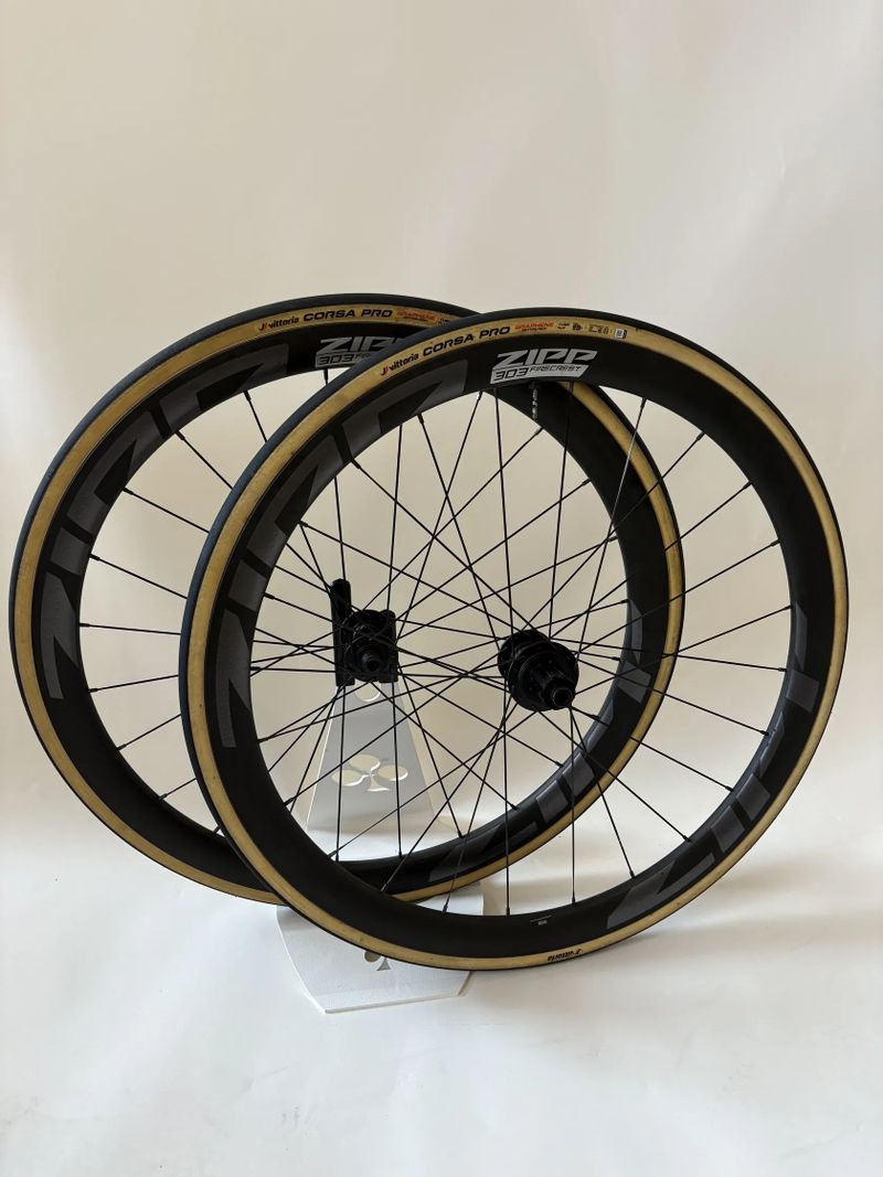 ZIPP 303 Firecrest Carbon
