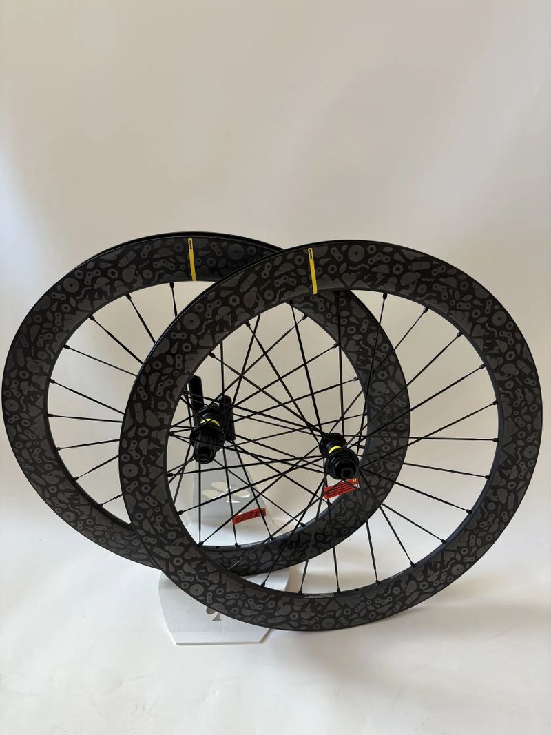 Limitovaná edice kol Tour de France Mavic Comete SLR 65 LTD 