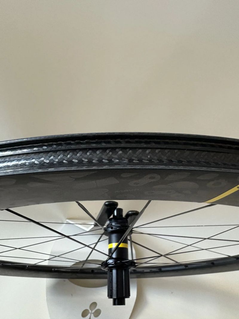 Limitovaná edice kol Tour de France Mavic Comete SLR 65 LTD 