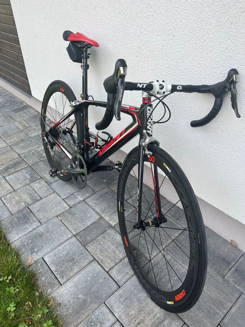 Prodám silniční kolo Giant TCR advanced, karbon