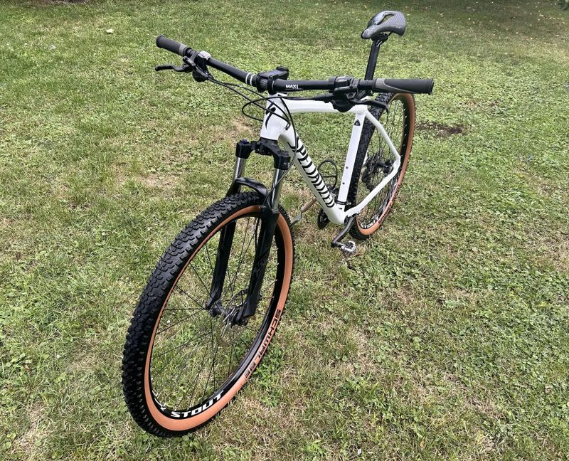 Specialized ROCKHOPPER comp 29’’ XL 2021