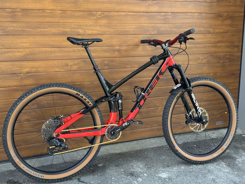 Trek Fuel Ex 7- SRAM AXS, ROCK SHOX lyrik ULTIMATE