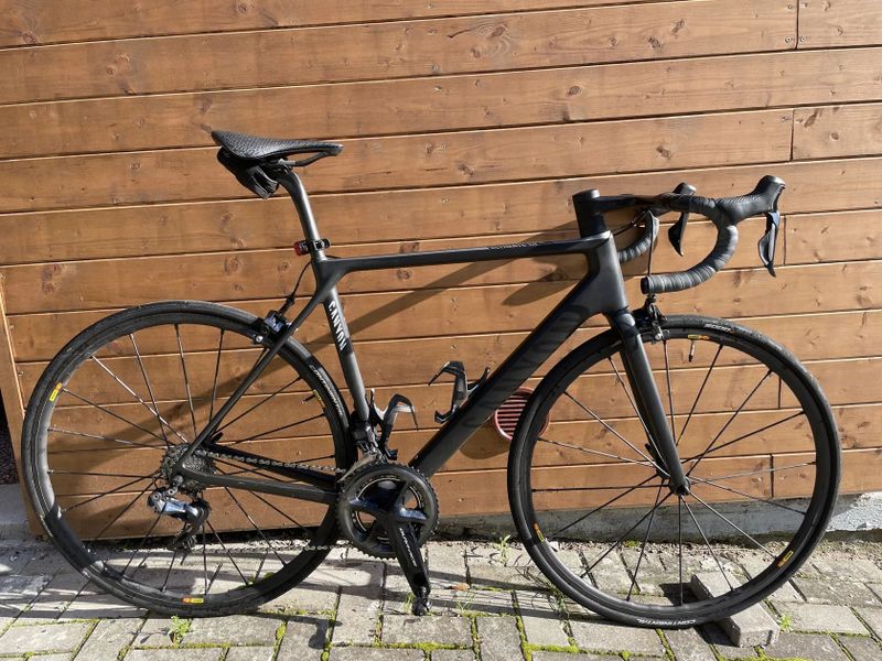 Prodám Canyon Ultimate cf sl (dura ace di2)