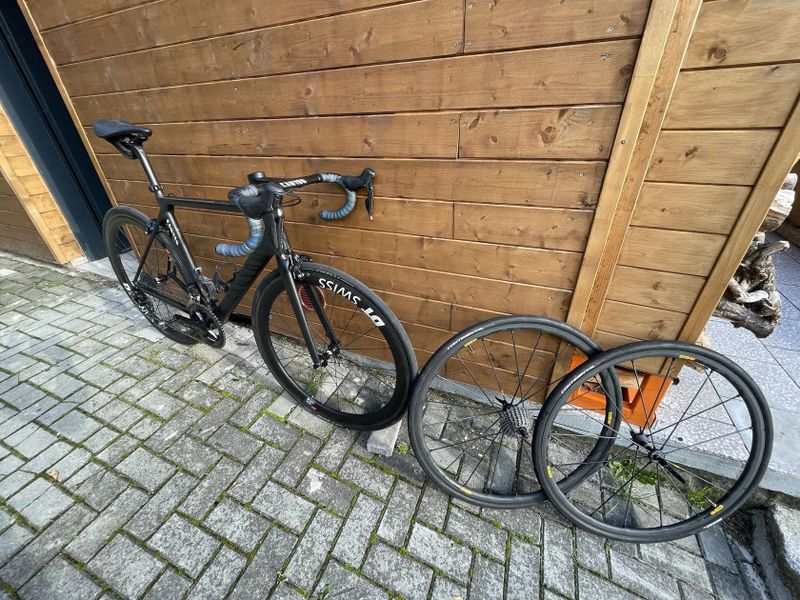 Prodám Canyon Ultimate cf sl (dura ace di2)