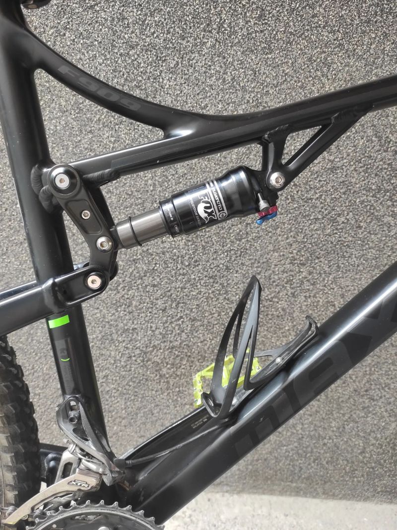 Maxbike 29 celoodpružené horské kolo (XL)
