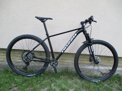 Nové 29" kolo ROZZO BOOST 30 19", Deore 1x12, vzduch. vidlice Suntour Raidon 34, pevné osy