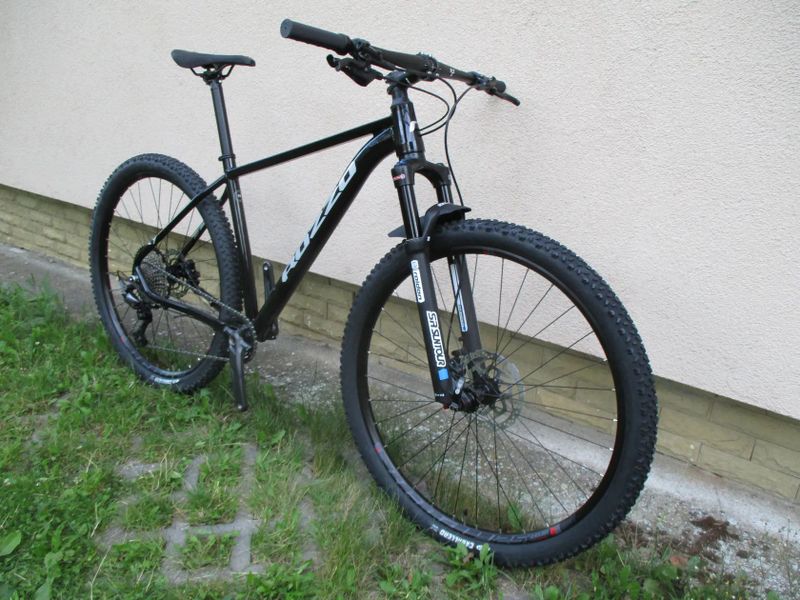 Nové 29" kolo ROZZO BOOST 30 19", Deore 1x12, vzduch. vidlice Suntour Raidon 34, pevné osy