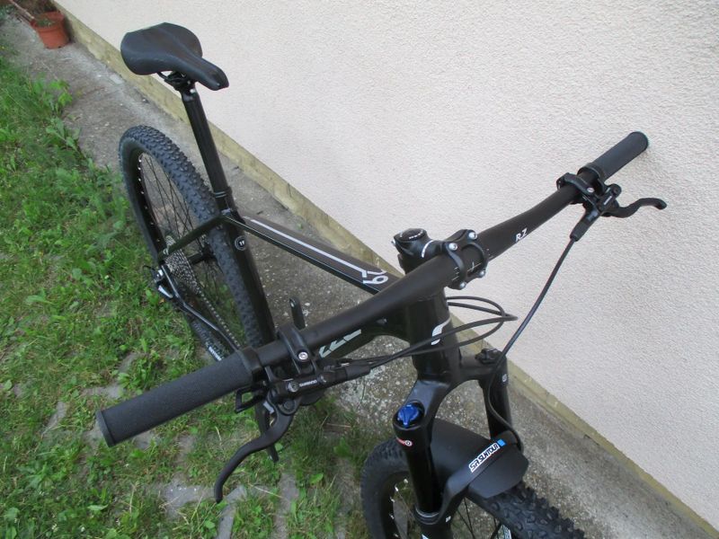 Nové 29" kolo ROZZO BOOST 30 19", Deore 1x12, vzduch. vidlice Suntour Raidon 34, pevné osy