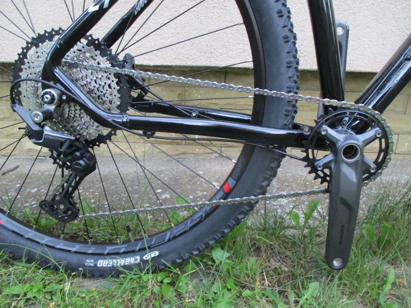 Nové 29" kolo ROZZO BOOST 30 19", Deore 1x12, vzduch. vidlice Suntour Raidon 34, pevné osy