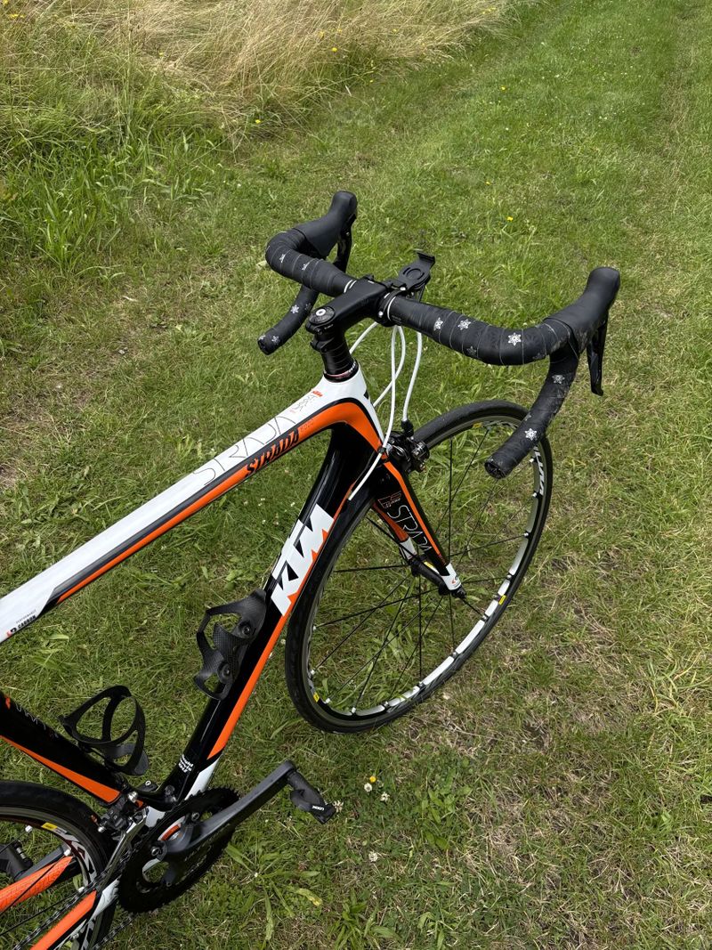 KTM Strada 6000 carbon vel. 57