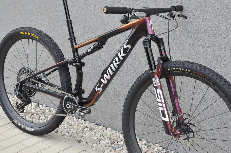 SPECIALIZED S-Works Epic 8