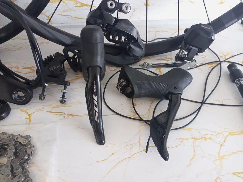 Nová sada Shimano Di2 2x12 R7170, Fulcrum kola