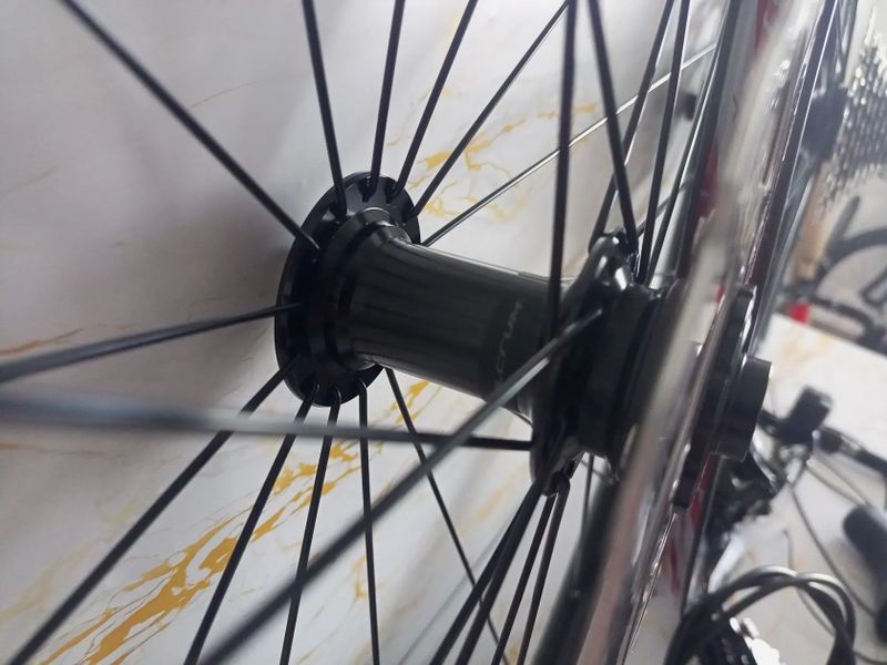 Nová sada Shimano Di2 2x12 R7170, Fulcrum kola