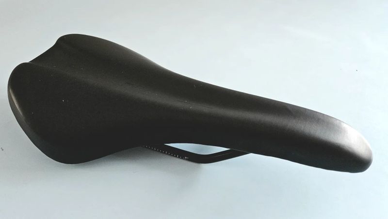 Sedlo Bontrager Arvada Elite 138 mm