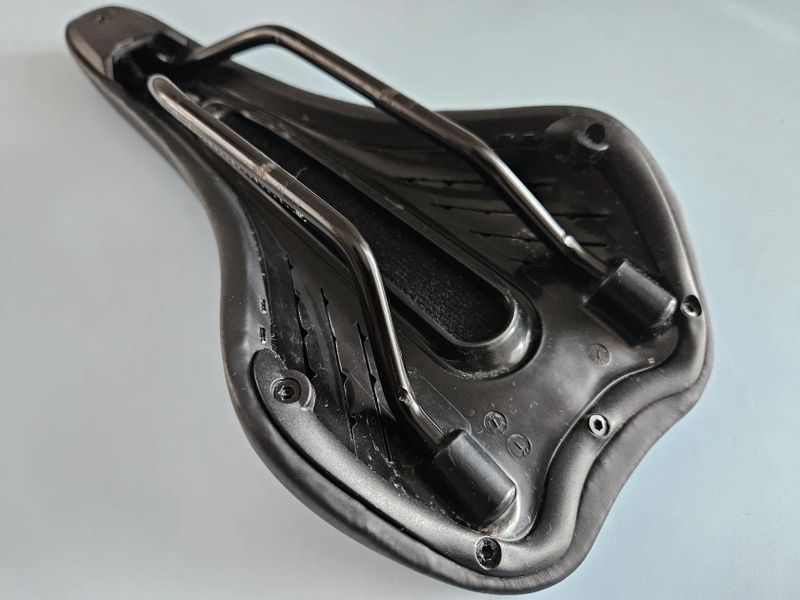 Sedlo Bontrager Arvada Elite 138 mm