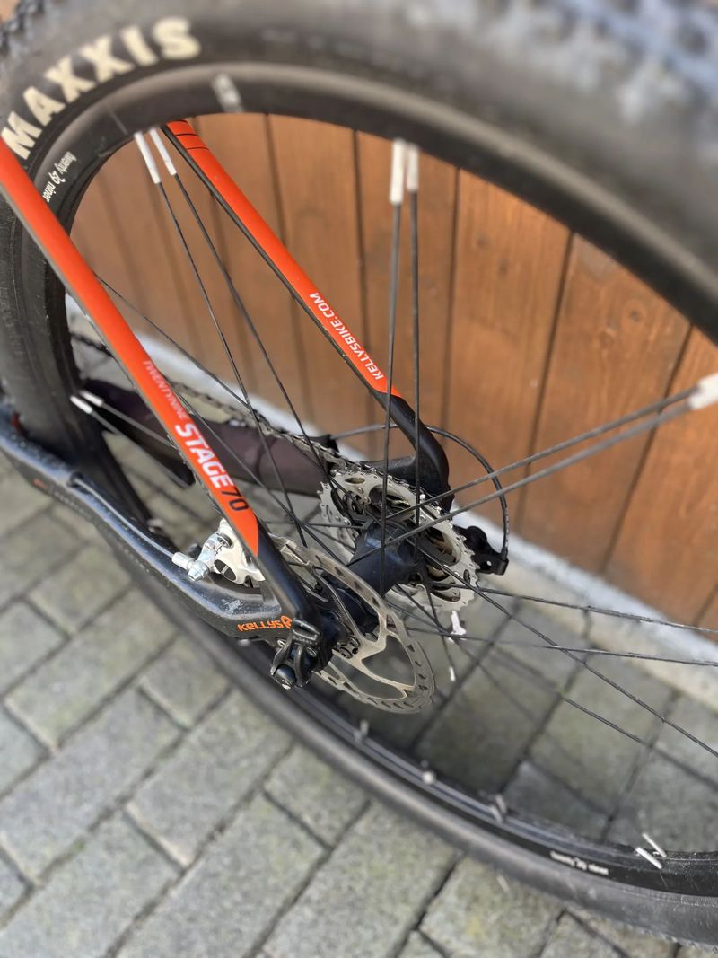 Horské kolo Kellys stage 70